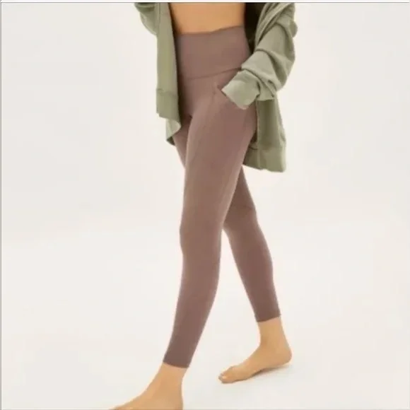 Athleta Brown Taupe 7/8 Salutation Stash Pocket Small Tights Leggings High Waist - Picture 4 of 16